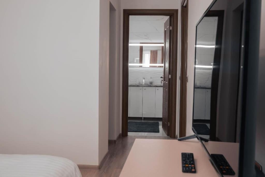 Apartament Zona Coresi Mall Brassó Kültér fotó